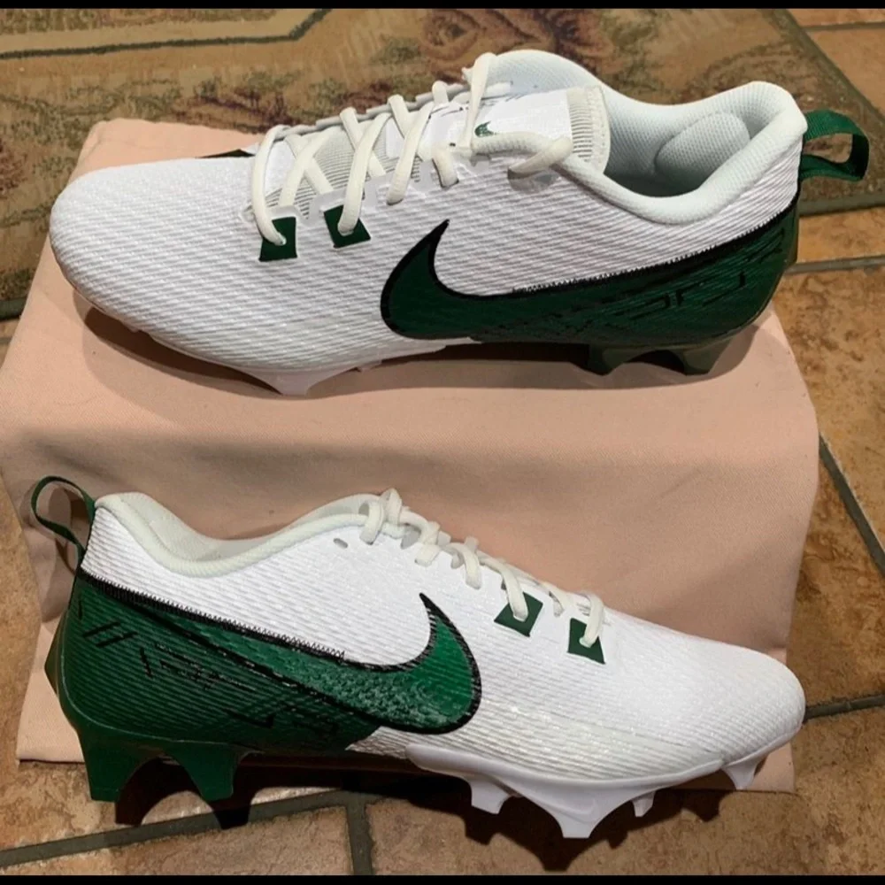 Nike Vapor Edge Speed 360 2 Men's Football Cleat